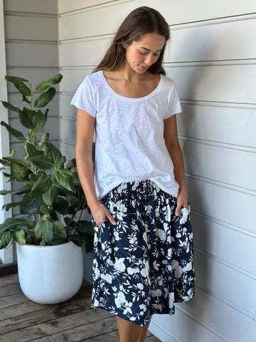 zoe skirt - big navy flower Apparel  