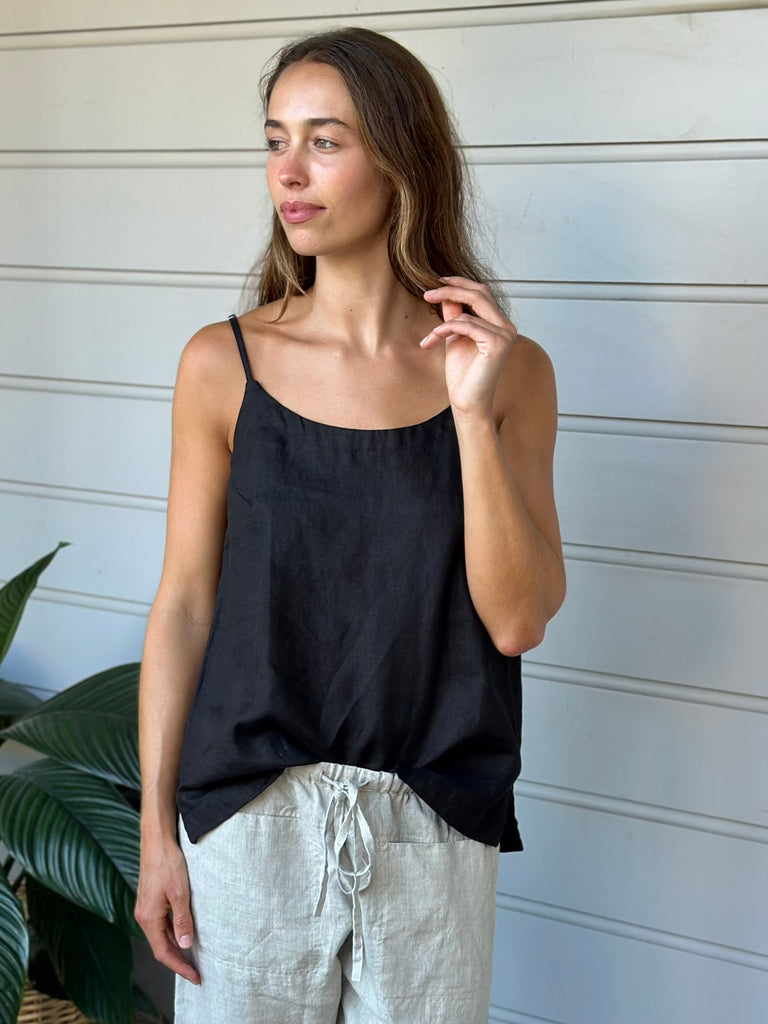 amy linen cami - black Apparel