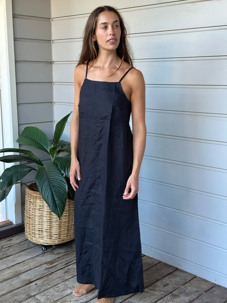 astrid dress - black linen General