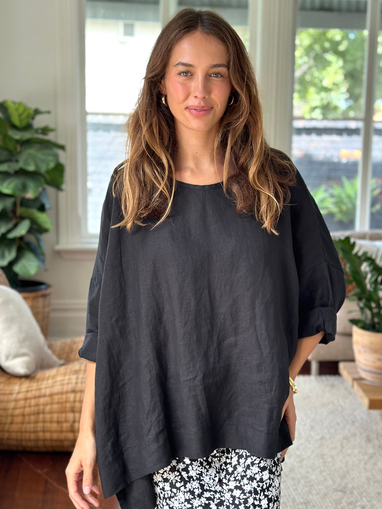 hunter top - black linen Apparel  