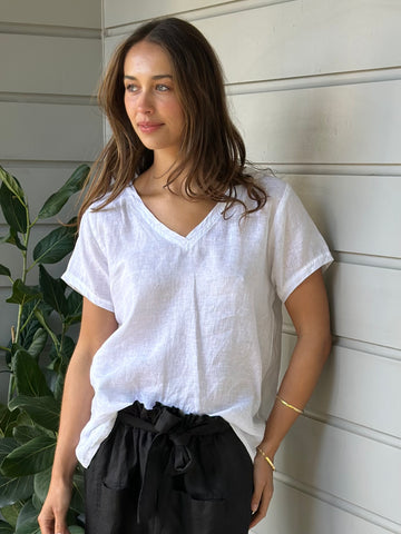 ellie top v neck-white linen Apparel  