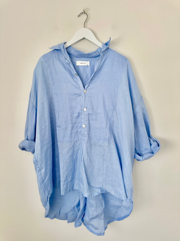 megan shirt - sky blue linen Apparel