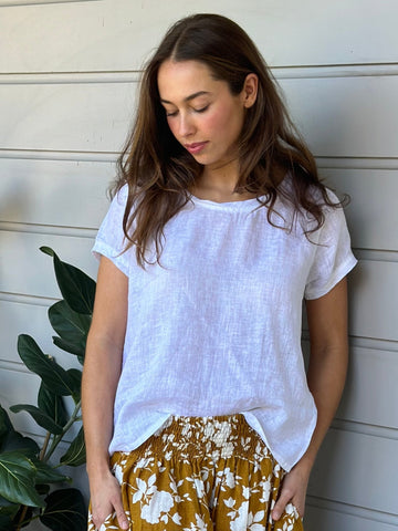 ellie round neck-white linen Apparel  