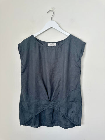 sarah top-charcoal linen Apparel