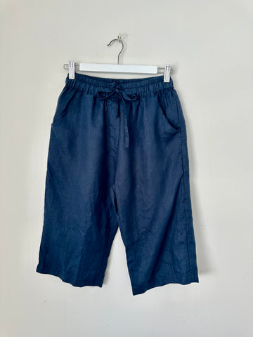 billy short - navy linen Apparel