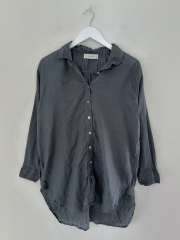 skyla shirt - charcoal linen Apparel