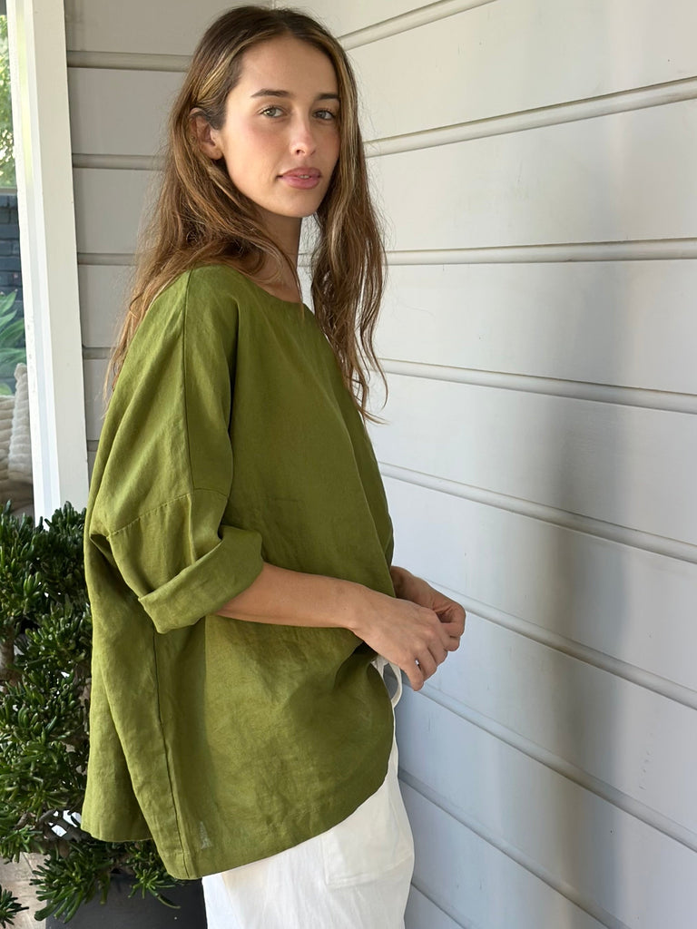 marita top - olive linen Apparel