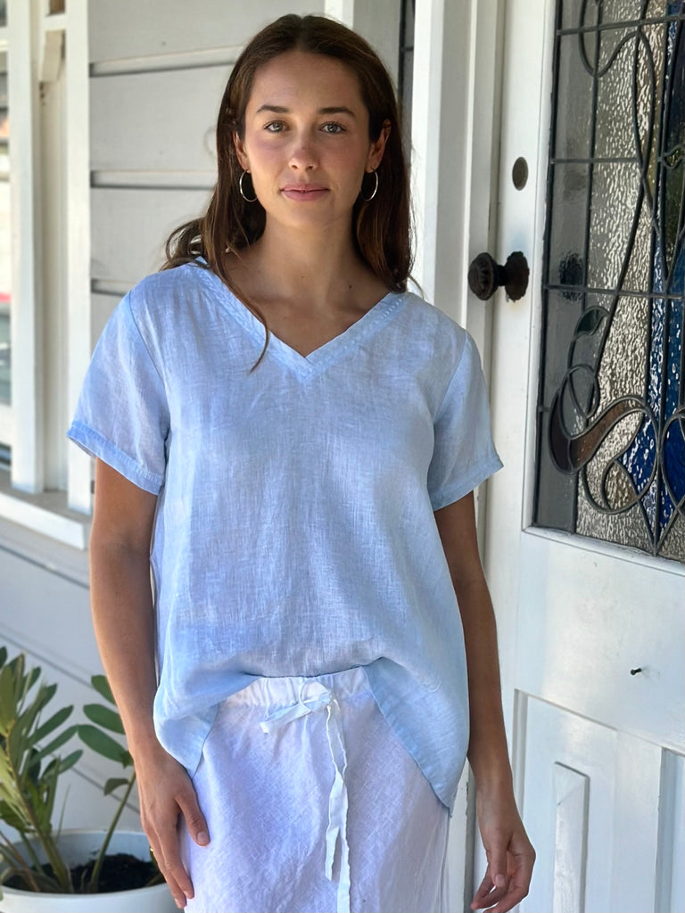 ellie v neck - soft blue linen Apparel