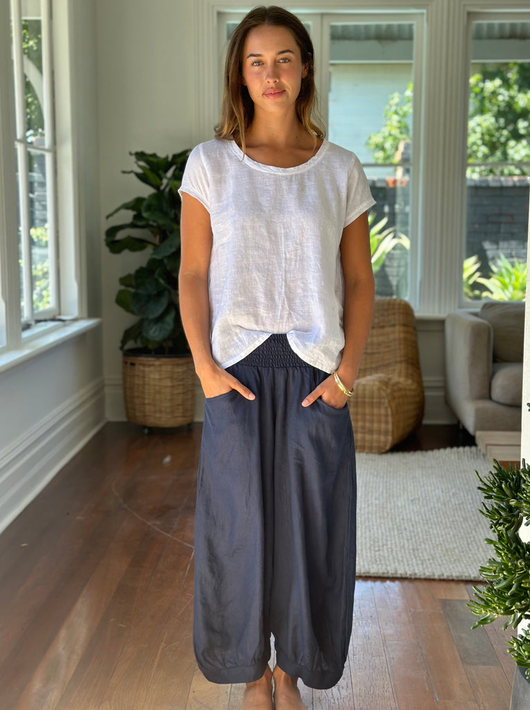 jackie pants - navy linen Apparel  